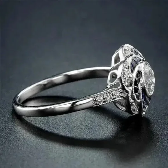 Delicate & Exquisite Fashion Silver Plated Blue & White Flower Ring - Picture 3 of 9